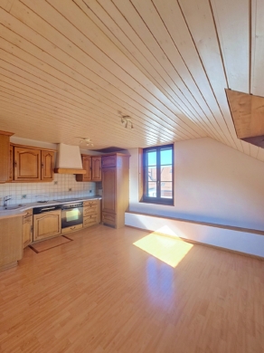 Cuisine salle à manger - Superbe duplex 3.5 pièces de 92 m² au coeur de Suchy