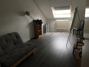 Appartement 5.5 pièces à Baulmes - Habitat de 5.5 pièces au 2ème étage - Chambre