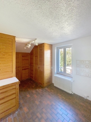 Réduit - Appartement de 6.5 pièces au coeur du Ruz à Orbe