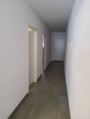 Hall - Centre des Remparts, 2.5 pièces au 1er étage