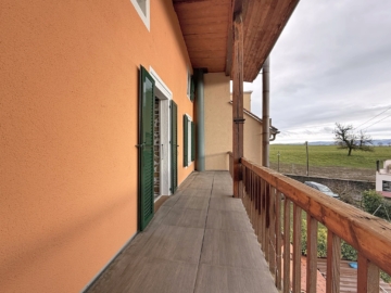 Balcon - Appartement de 4.5 pièces en duplex avec cachet