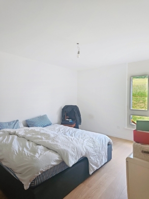 Chambre 1 - À louer – Charmant duplex de 4.5 pièces au 1er étage à Treycovagnes