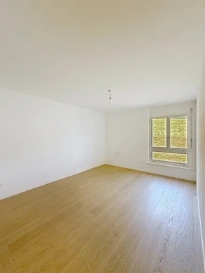 chambre - Charmant duplex traversant de 4.5 pièces avec vue dégagée