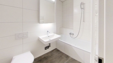 Salle de bains - Spacieux 4.0 pièces avec cachet au centre ville