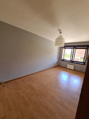 Chambre - Logement de 3.5 pièces au 1er étage avec cachet