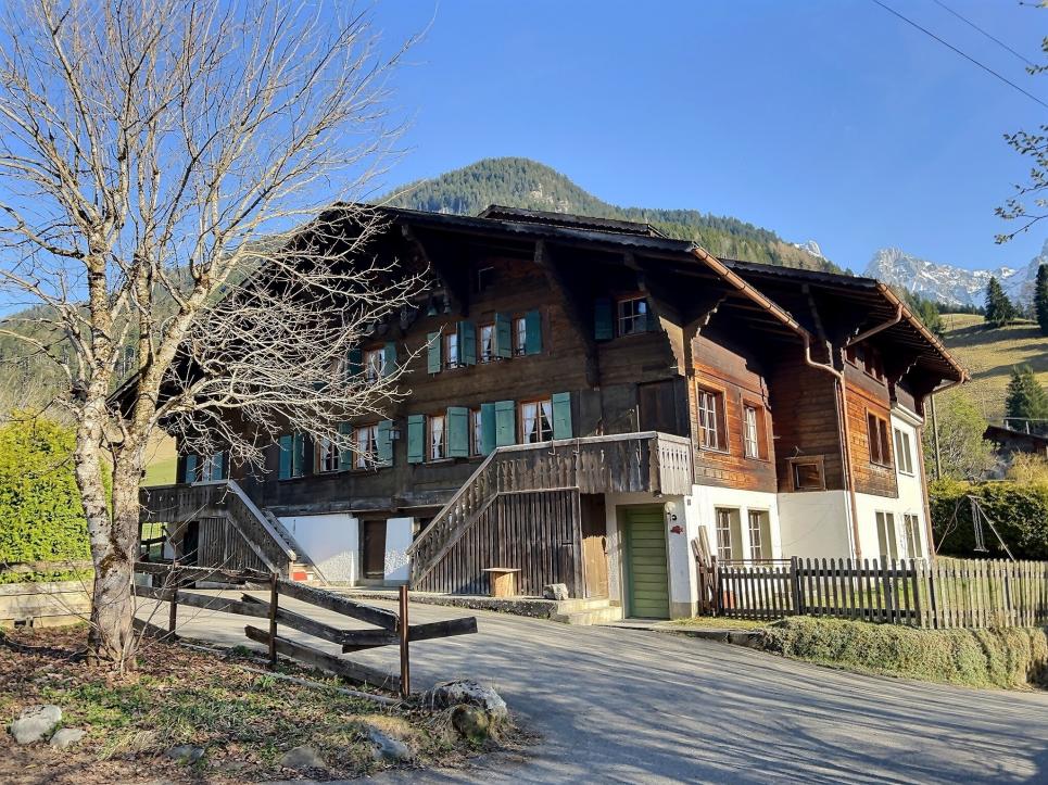 Chalet 10 pièces à Château-d'Oex - Image