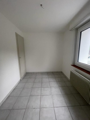 Chambre - Logement rénové avec jardin