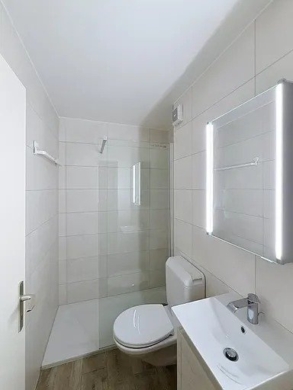 Douche - En exclusivité !