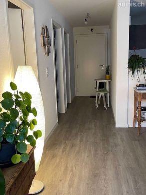 Appartement 2.5 pièces à Baulmes - Habitat de 2.5 pièces au 1er étage - Entrée