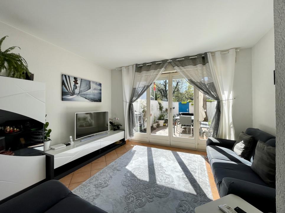 Villa jumelle 6.5 pièces à Thônex - Maison familiale de 4 chambre à coucher - Image
