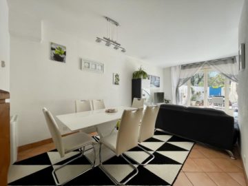 Villa jumelle 6.5 pièces à Thônex - Maison familiale de 4 chambre à coucher - Image