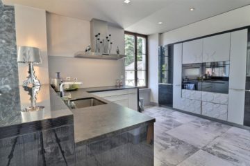 Propriété de Maître 5.5 pièces à Ollon VD - Magnifique propriété à vendre à Ollon - Cuisine