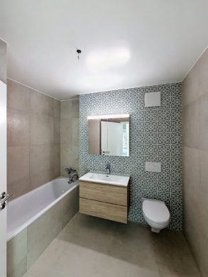 Bains - Superbe appartement neuf de 4.5 pièces à Yverdon-les-Bains